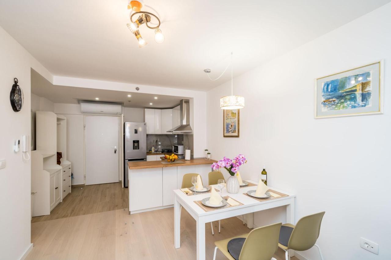 Apartment Nava - New And Spacious Gem - Free Parking Dubrovnik Exterior photo