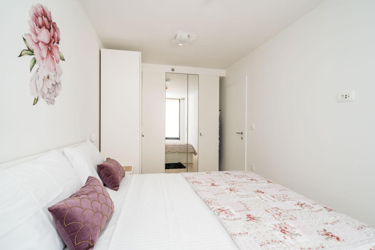 Apartment Nava - New And Spacious Gem - Free Parking Dubrovnik Exterior photo